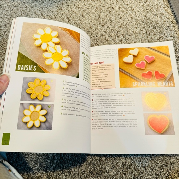 Decorating Cooking Baking Cookbook - Picture 4 of 5